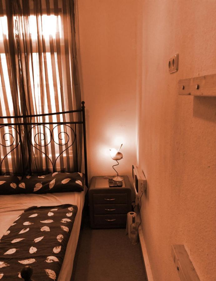 Privatzimmer Erfurt Bagian luar foto