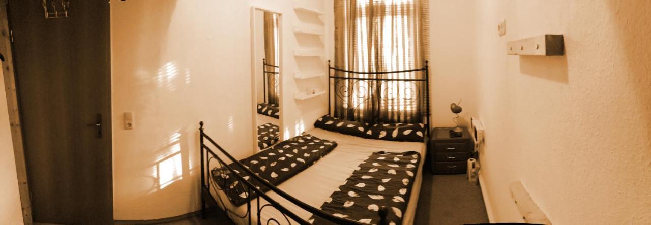 Privatzimmer Erfurt Bagian luar foto