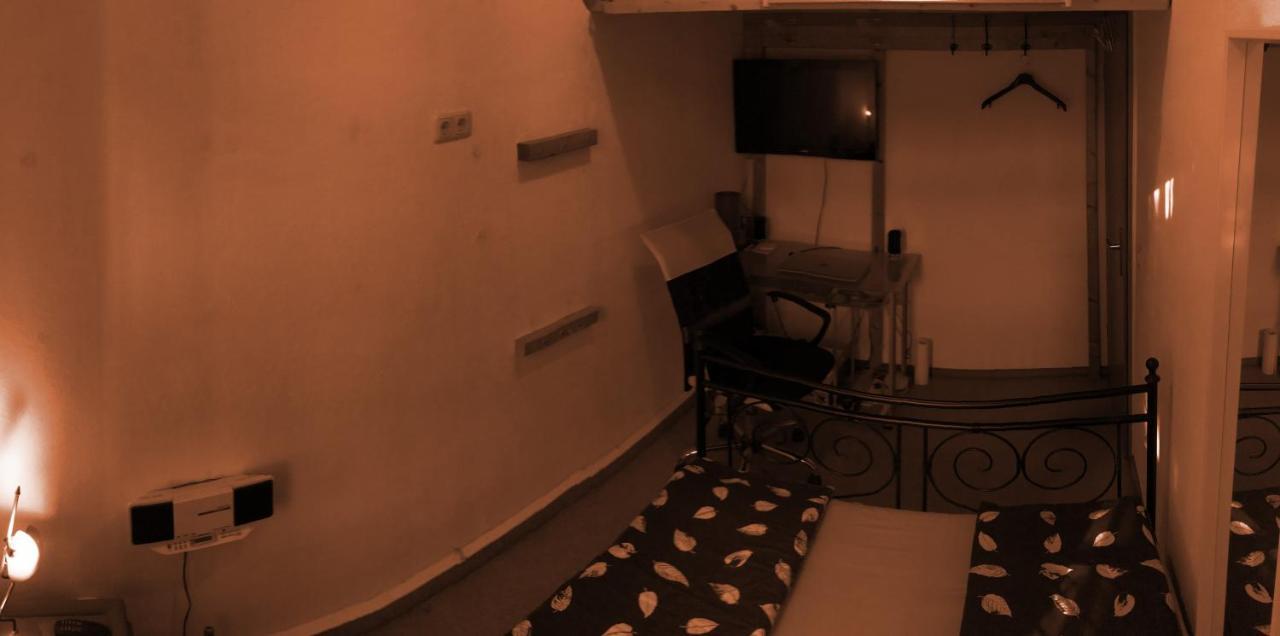 Privatzimmer Erfurt Bagian luar foto