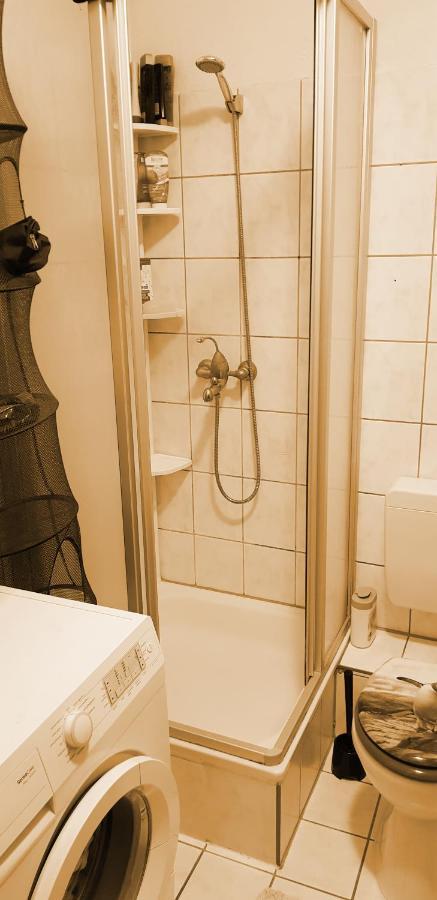 Privatzimmer Erfurt Bagian luar foto